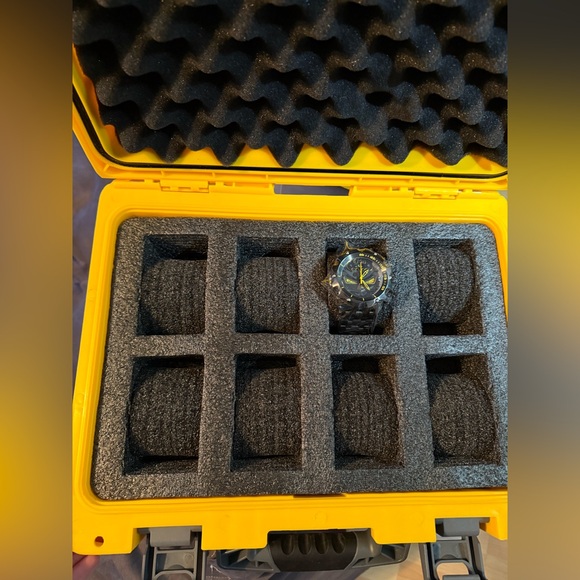 Invicta men’s DC Batman watch - Picture 6 of 7